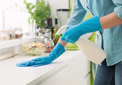 How Can You Keep Your Kitchen Hygienic In The Winter Season?