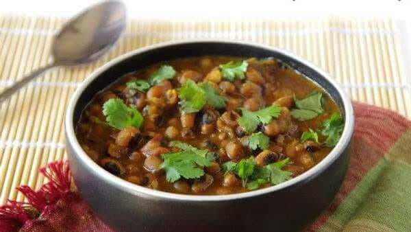 Black Eyed Peas Curry: A Rich Platter Of Protein And Fiber