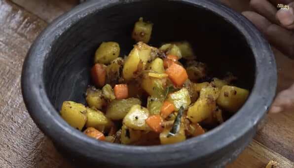 Potato Carrot Mezhukkupurati: Making Basic Of Veggies Appealing