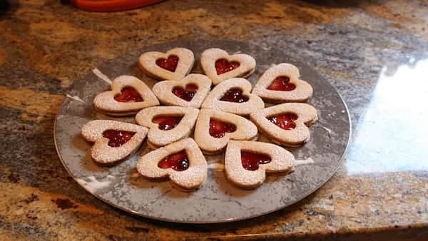 All About Linzer Tortes: The Austrian Cookies