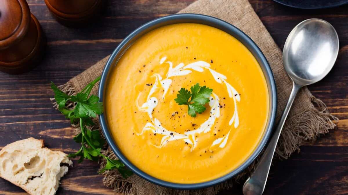 5 Light And Healthy Vegetable Soups For Dinner 