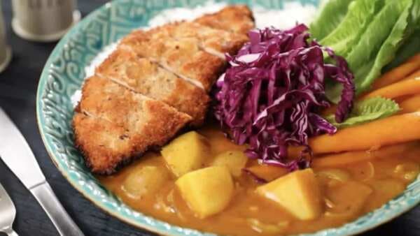 Chicken Katsu Curry: Classic Japanese Delight