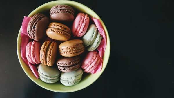 Top 3 Macaron Fillings That Will Make The Confection Super Tempting 