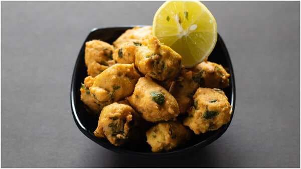 Mixed Pakora: Your Deliciously Perfect Companion In The Rains