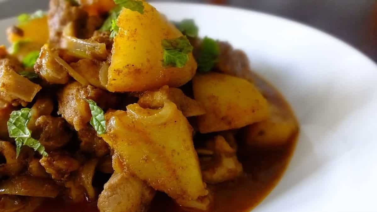 Thechwani: These Garhwali Potatoes Aren’t Sliced But Squashed 