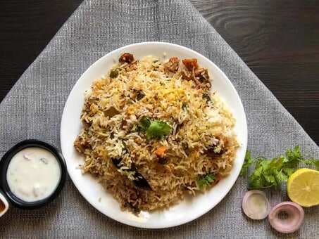 Enjoy Delicious Biryani At These Places In East Delhi