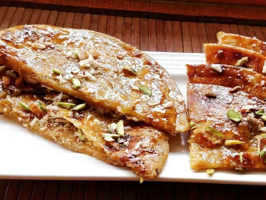 Try Out This Delicious And Super Healthy Jaggery Paratha, Thank us Later