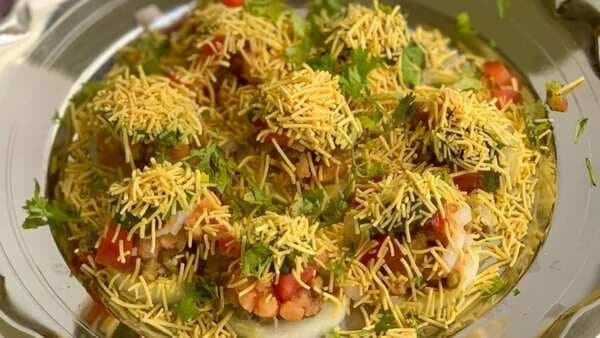 Watch: Here's How To Make Guilt Free Sev Puri