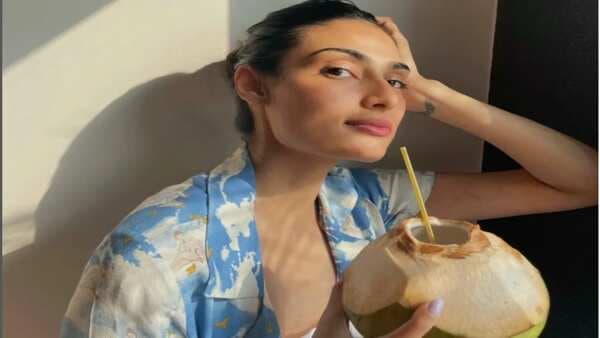 Coconut Water Is Athiya Shetty’s Rescue In 32 Degree Celsius; 3 Drink Recipes To Try 