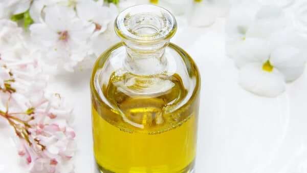 Skincare: 5 Amazing Benefits Of Vitamin E Oil In Monsoons
