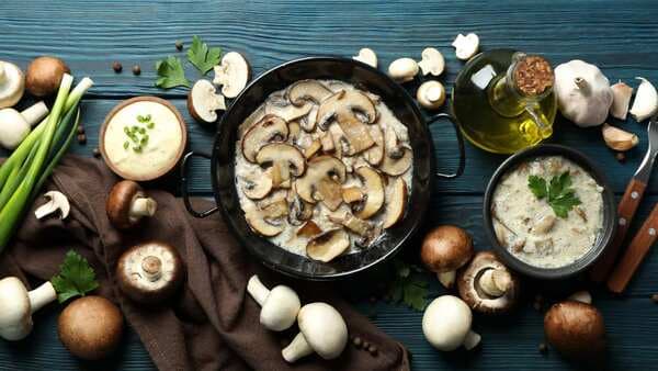 How To Make Creamy Mushroom Stroganoff