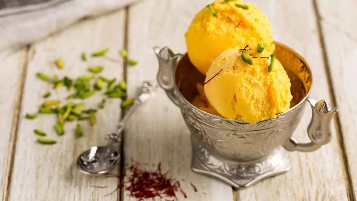 Make An Elaichi Saffron Ice Cream That Tastes Like Kulfi