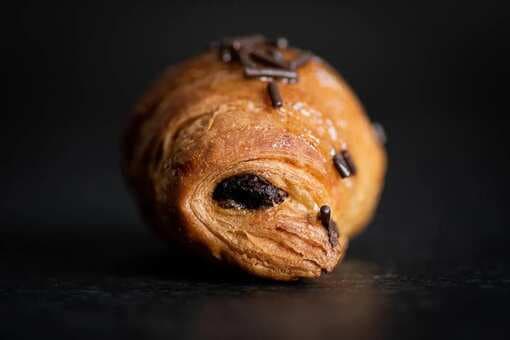 Nutella Croissant Bomb: The Chocolatey Sweet Treat
