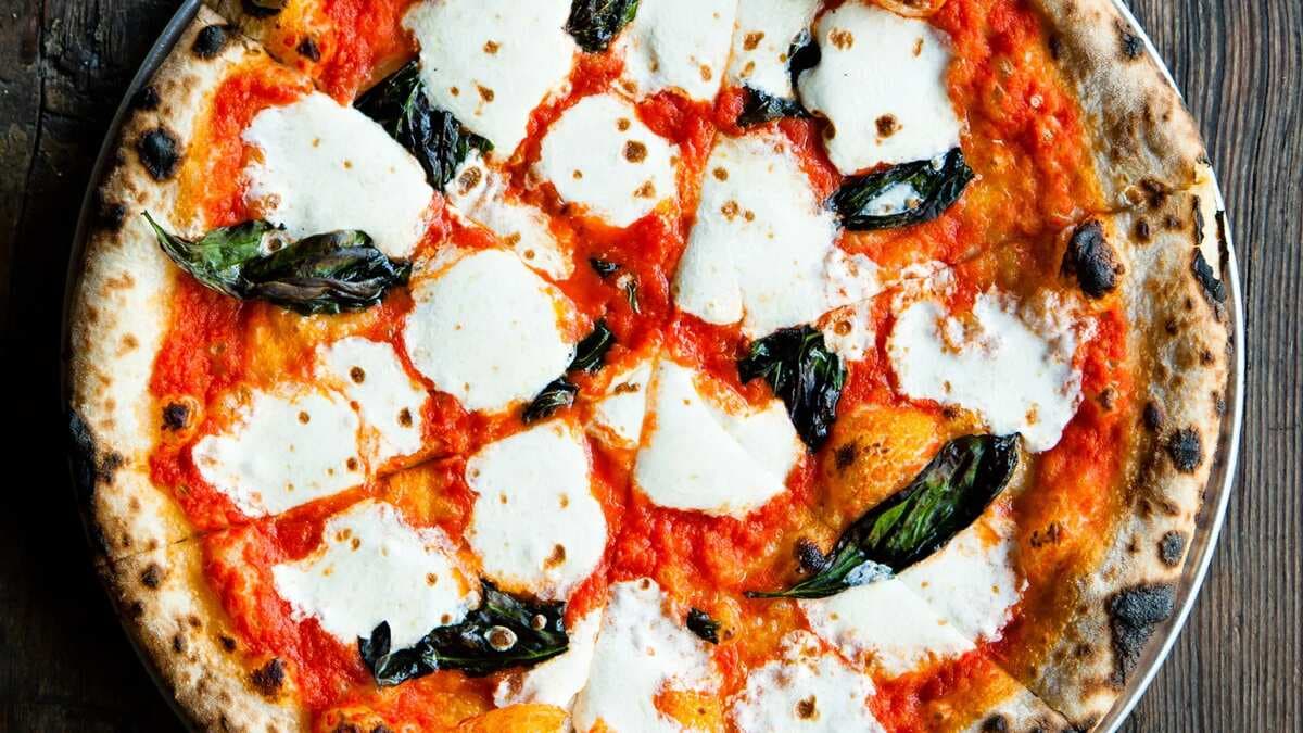 Fond Of Pizzas? Here Are 9 Different Varieties To Try