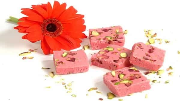Valentine’s Week: 5 Desi Rose-Desserts To Celebrate Rose Day With Your Special Someone 