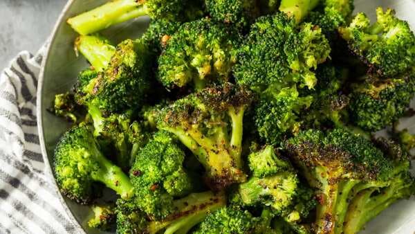 Soy Sauce Roasted Broccoli: Enjoy This No-Fuss Broccoli Dinner