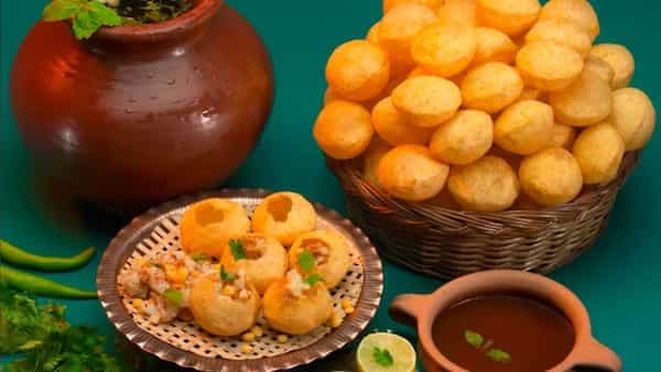 Craving Phuchka? 5 Top Places To Grab Phuchka In Kolkata
