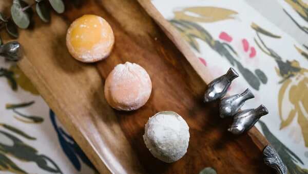 Discover 10 Different Types Of The Japanese Sweet Treat Mochi