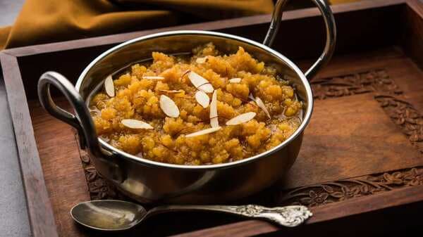 This Biscuit Halwa Is The Quickest Dessert Recipe You Can Try