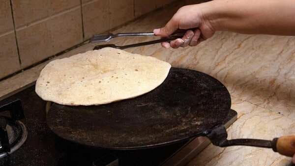Tips To Make Roti Softer And Fluffier