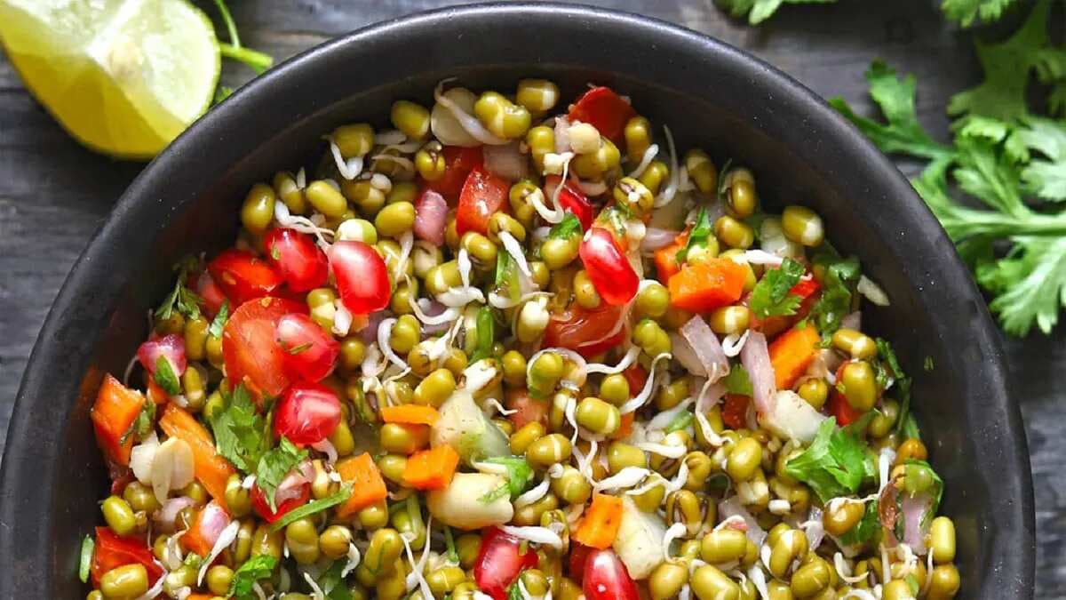 This Sprouts And Corn Chaat Is Perfect For Weight-Loss