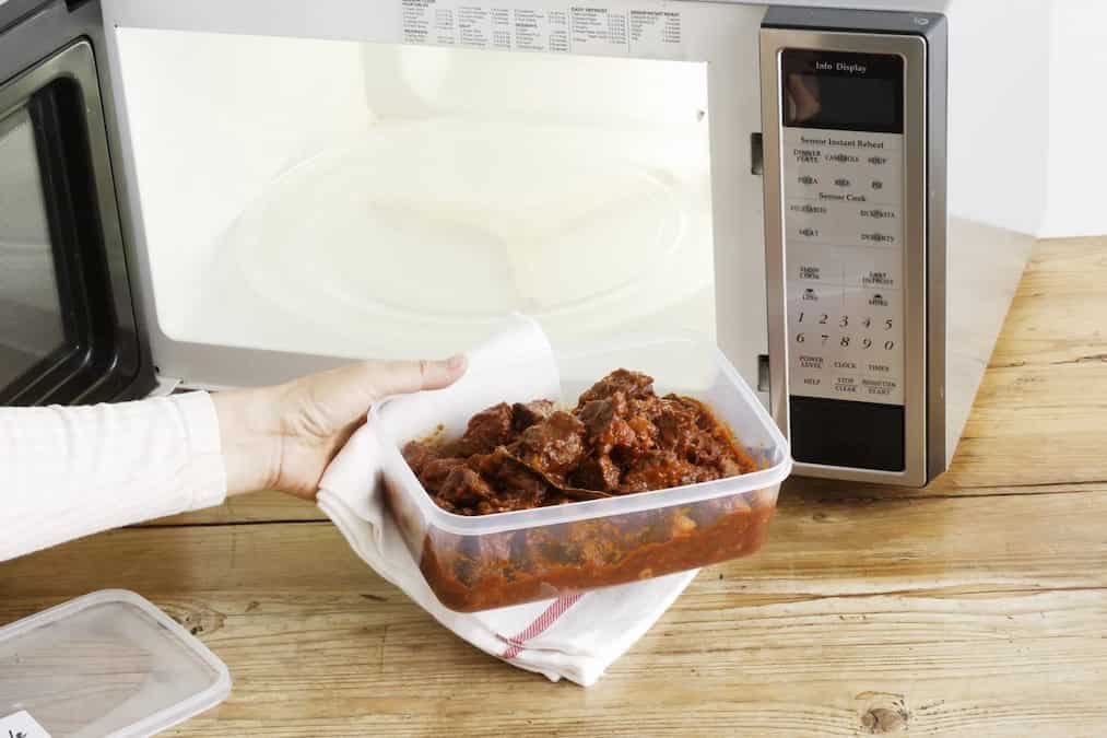5 Foods That Shouldn't Be Reheated In A Microwave
