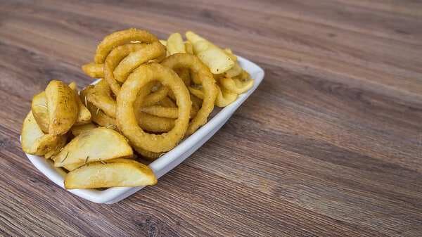 Eggless Crunchy Onion Rings : Crunchy, and Crispy Rings