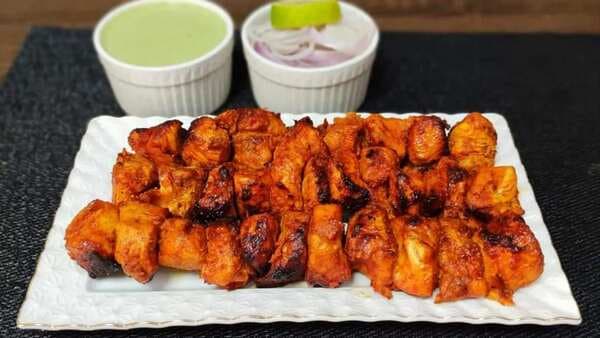 Chicken Tikka: Try This Restaurant-Style Spicy Tikka At Home