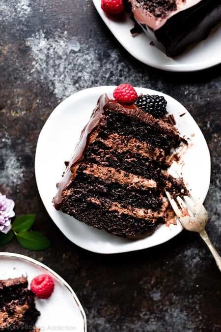 How To Make Eggless Chocolate Mousse Cake At Home?