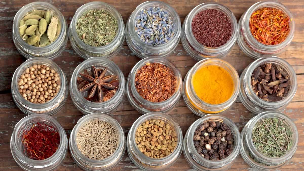 Do Herbs And Spices Go Bad? Storage Tips To Preserve Them For Long