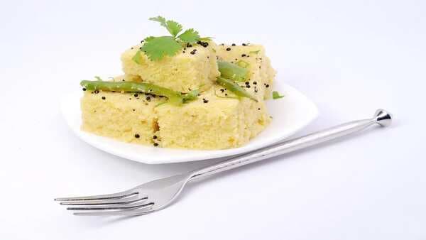 Revamp Your Appetizers Game With These 5 Dhokla Recipes