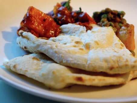 How To Make Keema Naan For A Meaty Weekend Feast