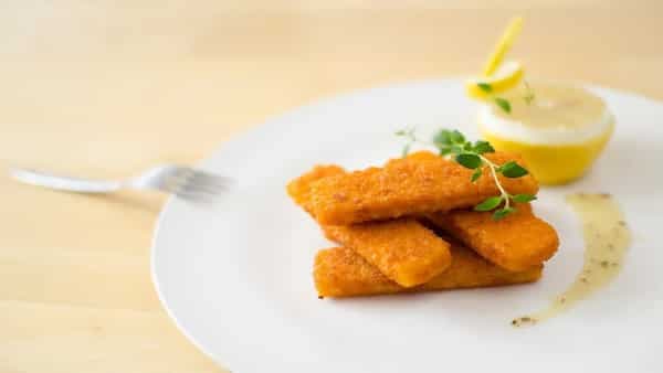 Make Your Guests Ask For More With These 4 Finger Foods On Your New Year Party Menu