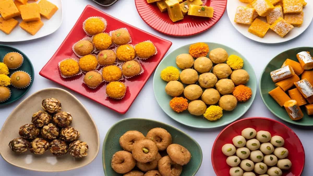 Holi 2022: 5 Traditional Foods To Celebrate The Festival Of Colours