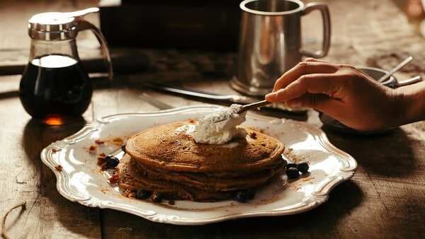 How To Make Pancakes; 5 Toppings To Slather Them Beyond Maple Syrup 
