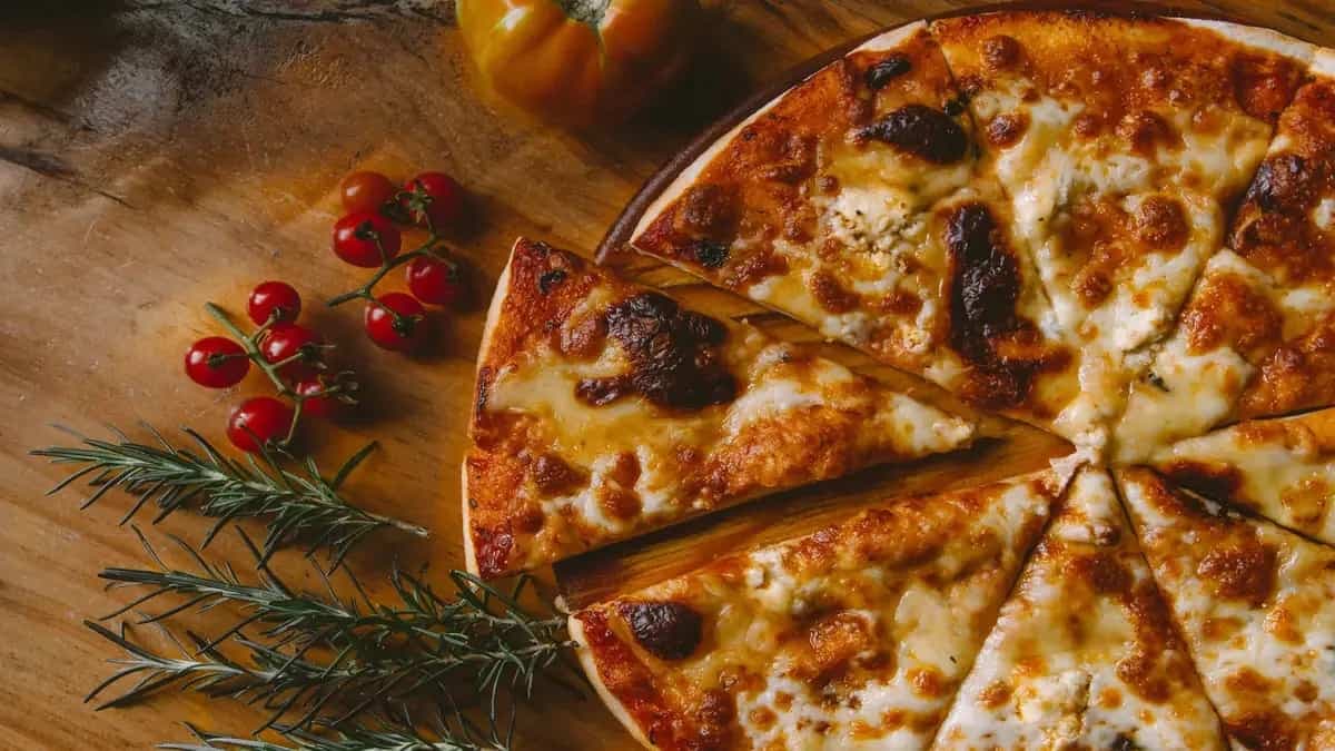 Pizza: A Desi Love Affair 
