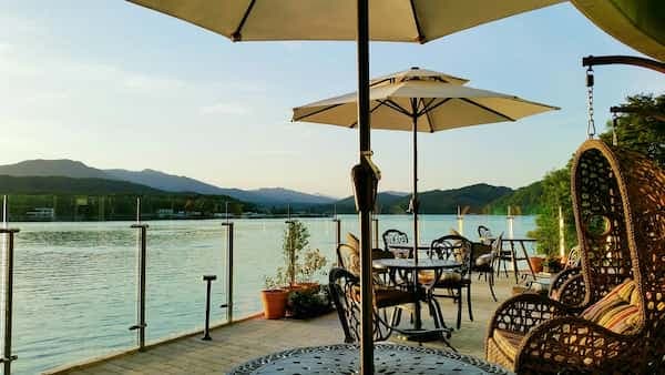 In The Hills: Your Food Guide To The Most Picture-Perfect Eateries In Nainital 