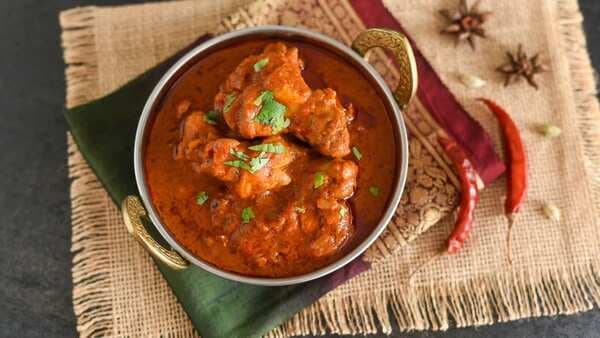 3 Delicious Non-Vegetarian Dishes From Kerala You Must Try