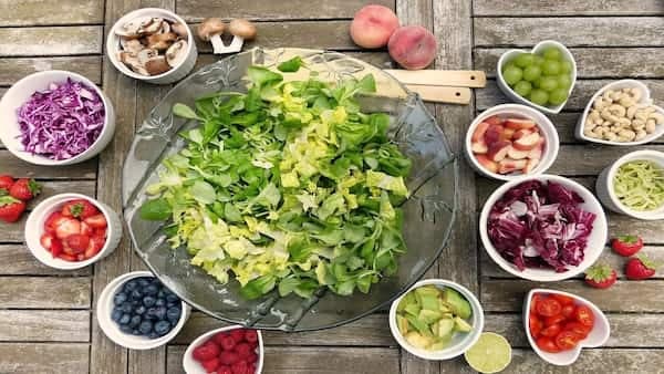 Know Your Salads: 6 Types Of Salads You Must Know About