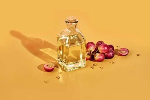 What Is Grapeseed Oil? Benefits And How To Use The Superfood