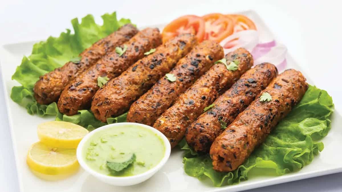 Haleem Ke Kebab: A Wholesome Love Affair Of Mutton And Lentils