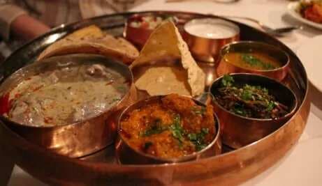 Must-Try These 5 Delectable Dishes From Bengali Thali
