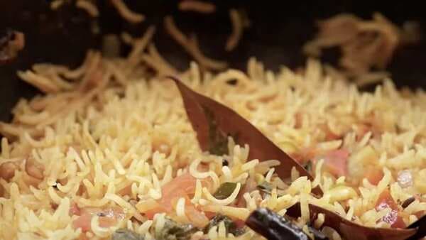 Tomato Rice: Pulao Overloaded With Tanginess