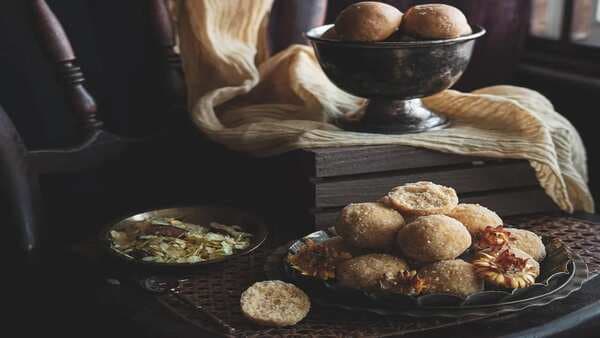 Move Over Roshogullas: Have You Tried Nadu From The Bengali Mishthan Yet? 