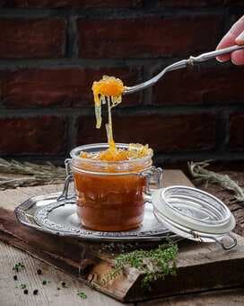 Fruit Preserves: Try Your Hands On This Onion Marmalade Recipe