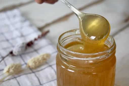 Honey Jelly Is The Latest Trend To Take Over Social Media But Experts Warn Against It