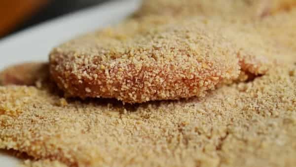 How To Make Breadcrumbs At Home? Tips To Make Them Crunchy And Store Them Right 