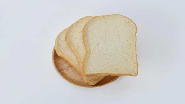 How To Make White Bread: Follow This Recipe To Make Soft And Spongy Bread At Home