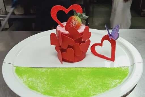 Valentine's Day 2022: Strawberry Chocolate Torte By Chef Palash Ghosh
