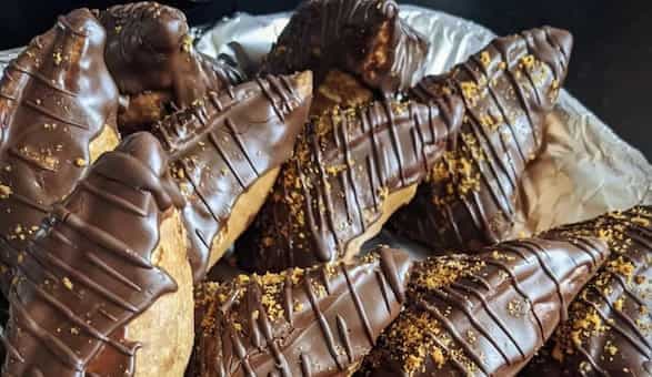 Trending: Chocolate Samosa Leaves Industrialist Harsh Goenka Confused; Tried Yet?